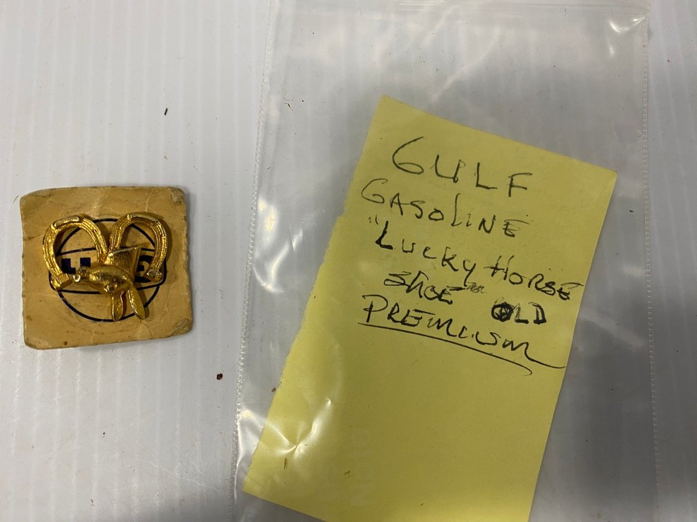 Gulf Gasoline Horseshoe