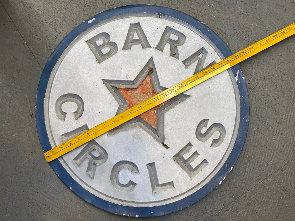 Barn Circle Sign