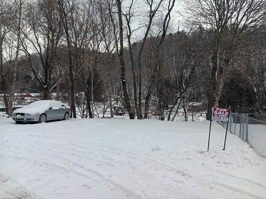 Subject Thirteen: Pleasant Valley Rd, White Sulphur Springs, WV 24986