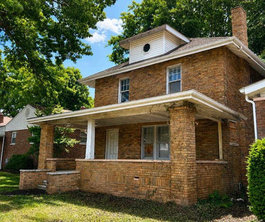 Image for SOLD $50,050 - Brick 3 Bedroom in Huntington Selling to the Highest Bidder
