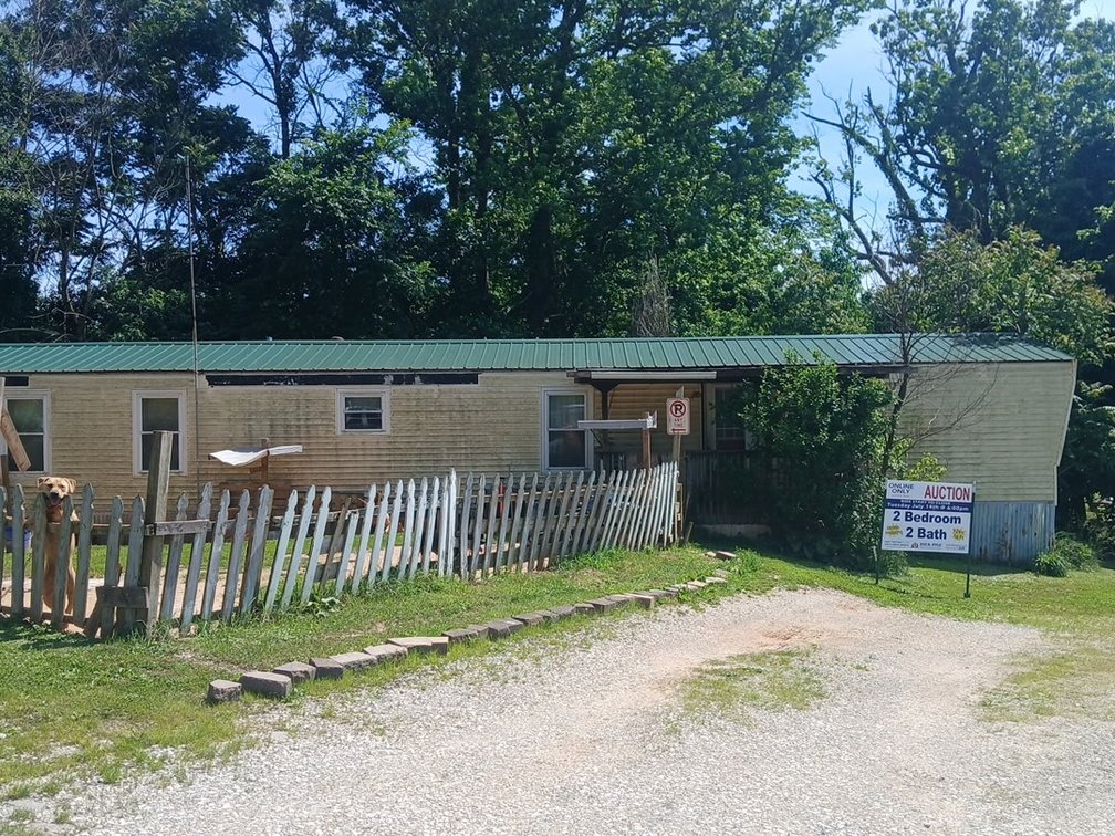 Image for SOLD $16,775 - Income Generating Mobile Home in Nitro