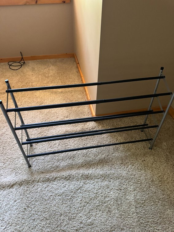 Metal shoe rack