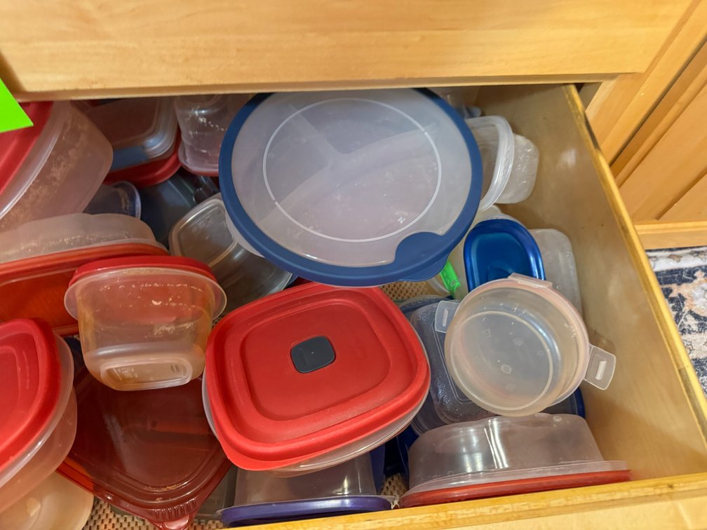 Plasticware