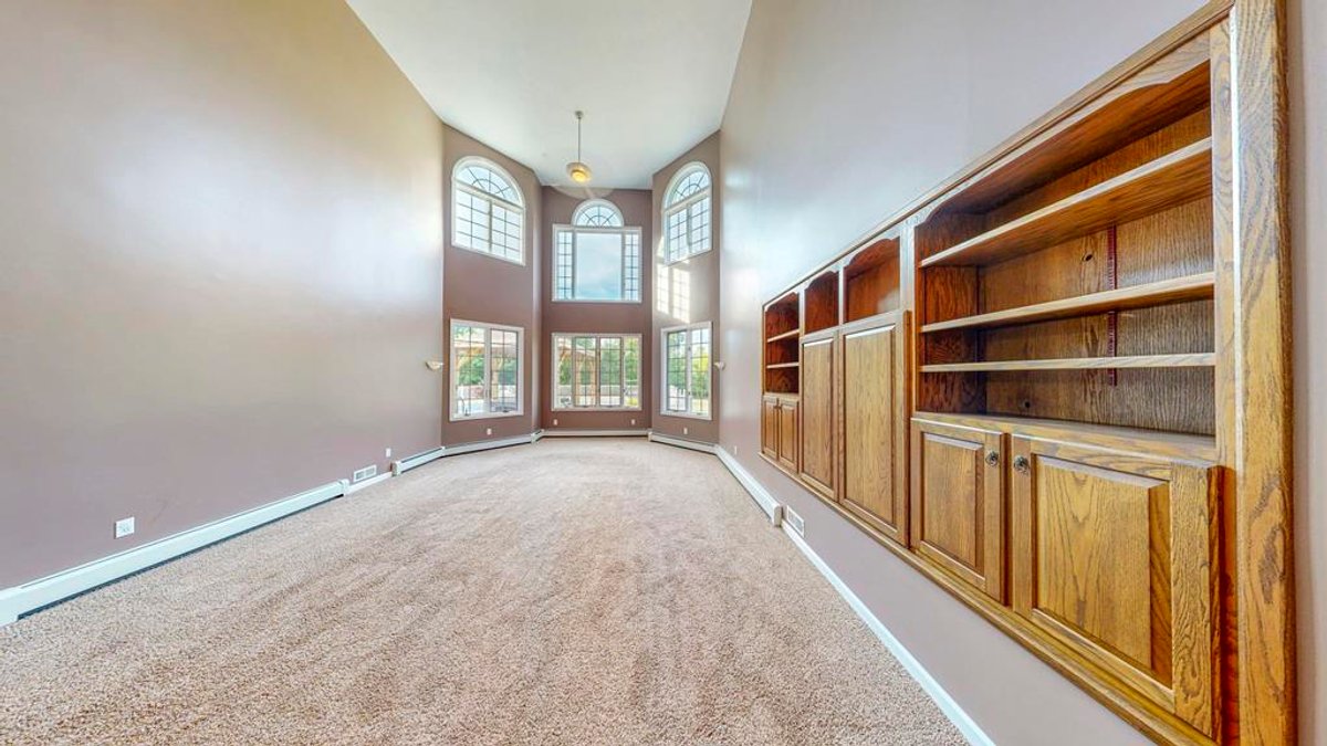 Image for SOLD $726,000 - Luxury 5 Bedroom Estate on 52 Acres with Pool & Heated Workshop in Greene County