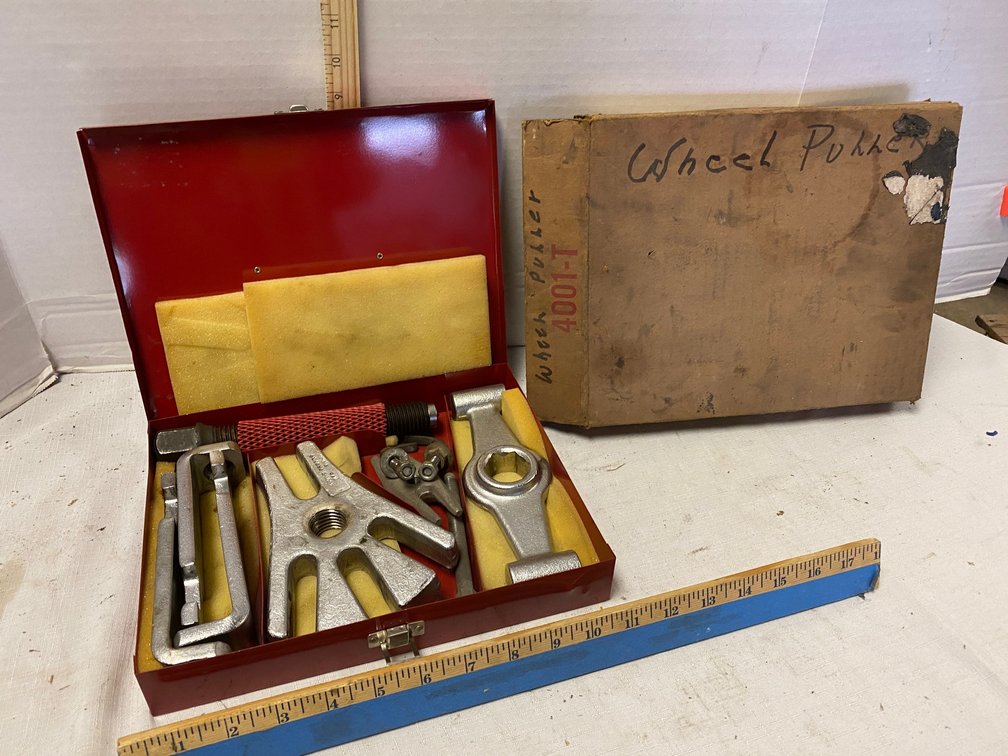 Proto Wheel Puller, Metal Storage Box