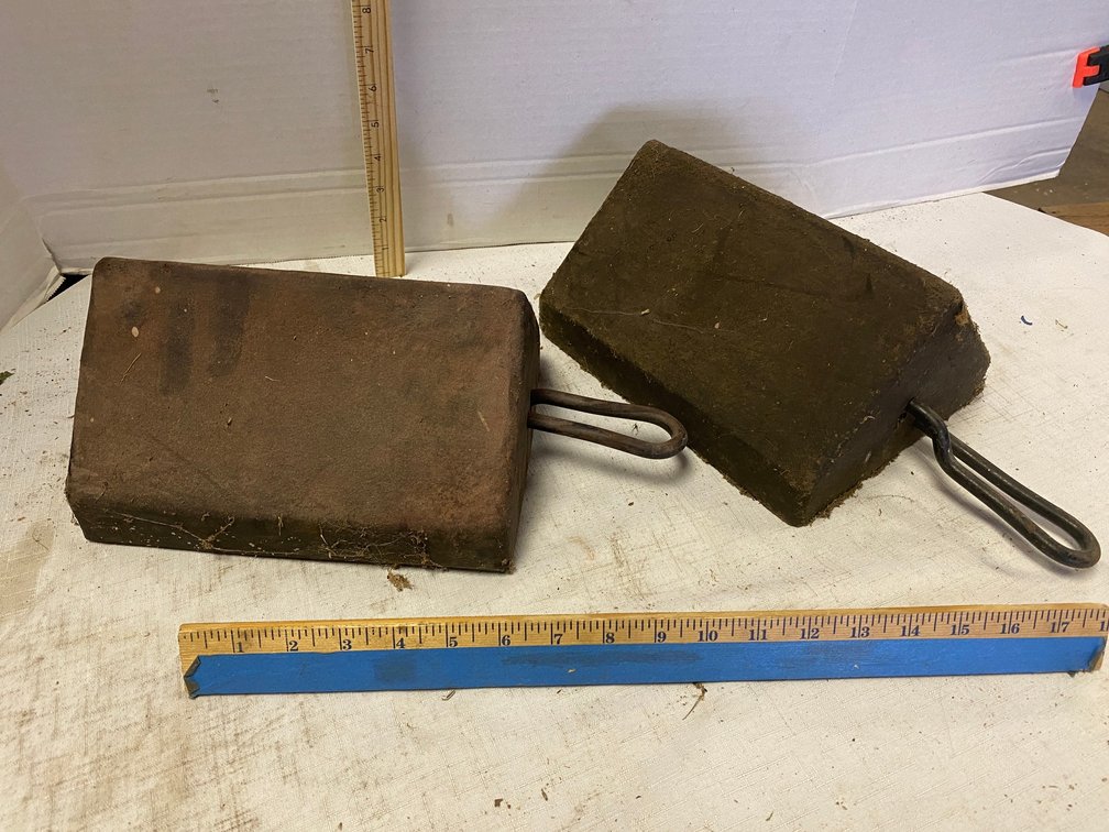 2-Rubber Wheel Blocks