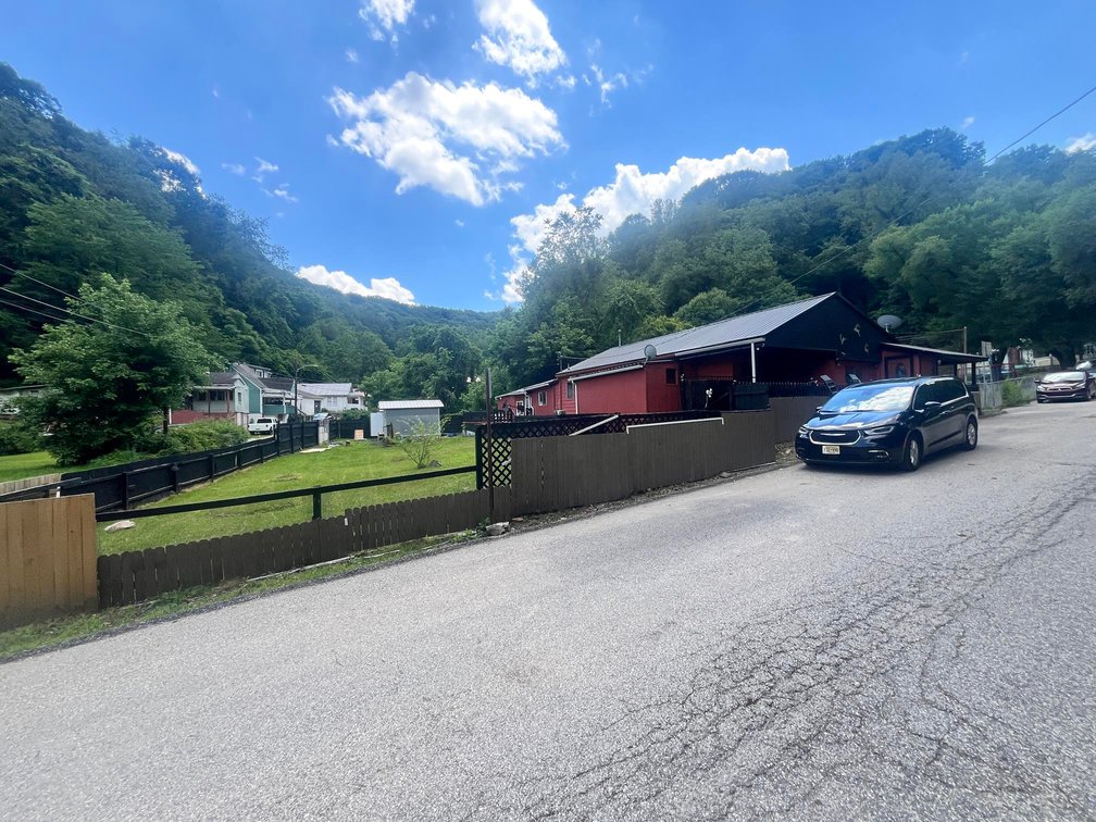Image for SOLD $22,000 - 3 Bedroom Project Home in Kanawha City