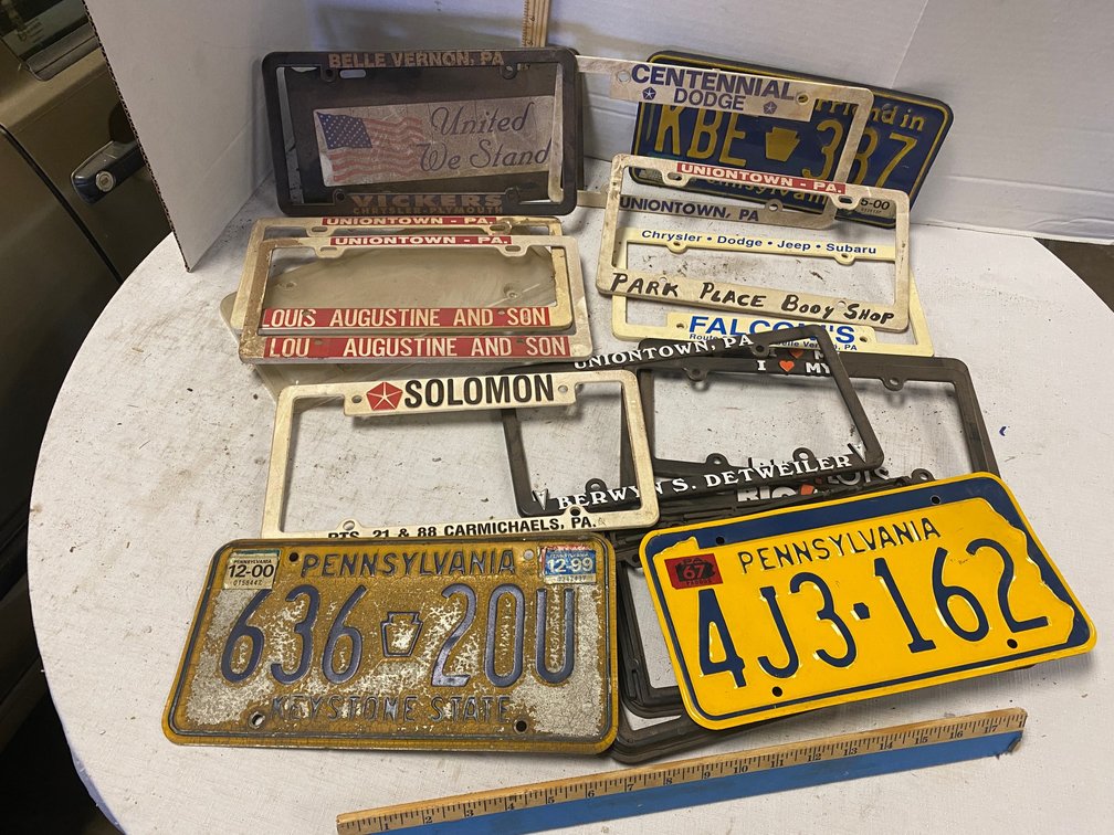 Plastic Licenses Plate Frames