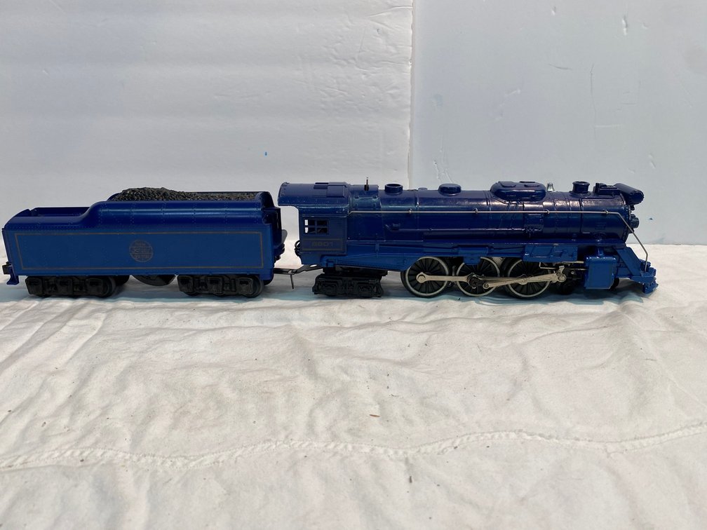 Lionel Blue Comet Die Cast 464 Steam Engine and Tender