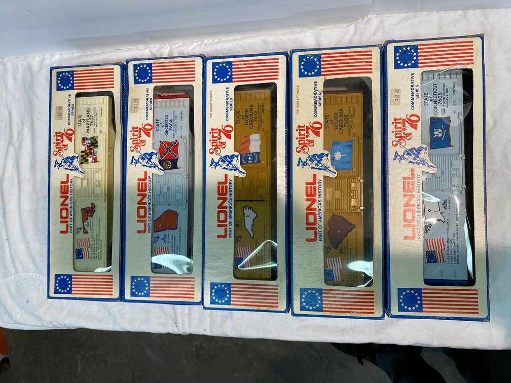 Lionel Spirit of Saint Louis 76 Cars in Box