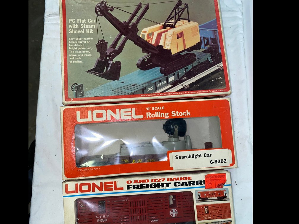 Lionel PC Flat Car with Steam Shovel Kit