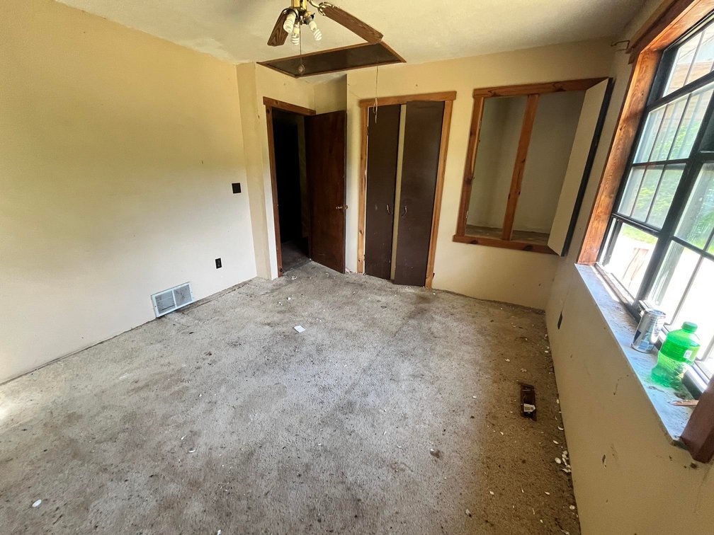 Image for SOLD $63,800 - Renovation Opportunity on 1 Acre in Scott Depot