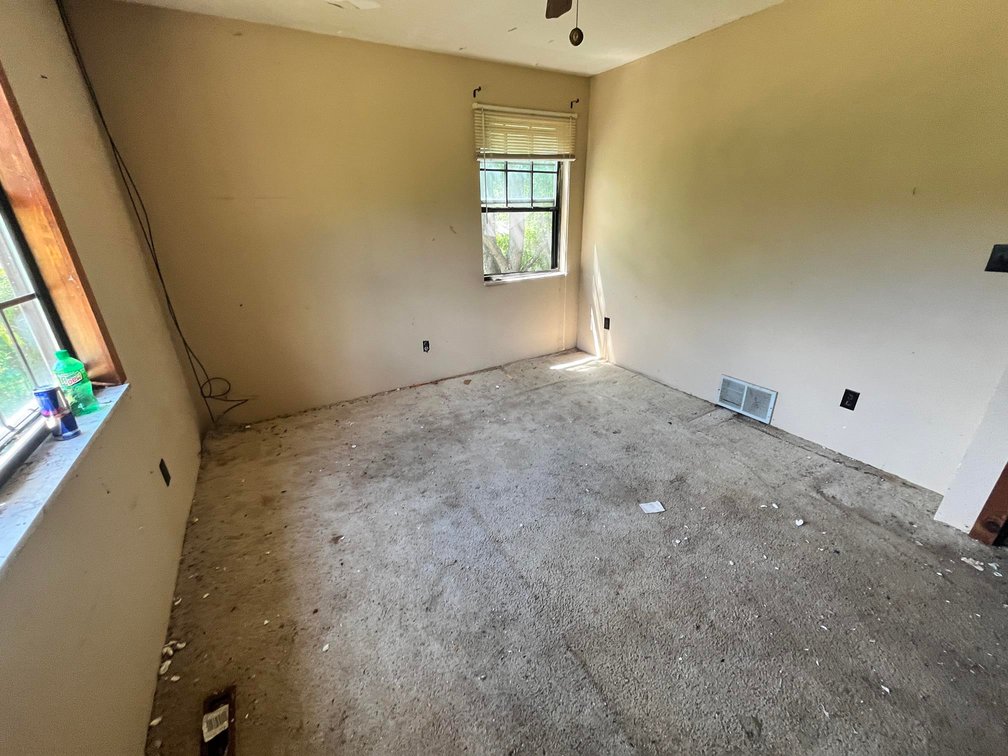 Image for SOLD $63,800 - Renovation Opportunity on 1 Acre in Scott Depot