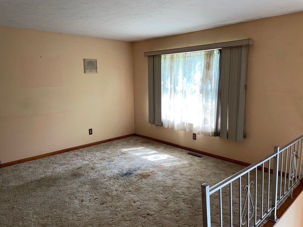 Image for SOLD $94,600 - Brick Mid-Entry 3 Bedroom with a Spacious Yard in Charleston