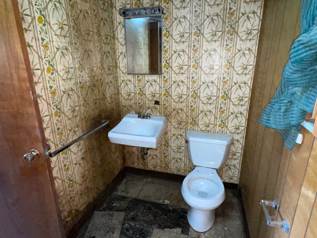 Image for SOLD $94,600 - Brick Mid-Entry 3 Bedroom with a Spacious Yard in Charleston