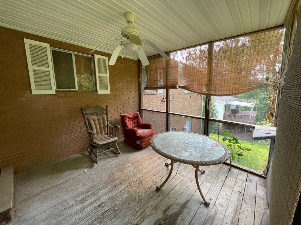 Image for SOLD $94,600 - Brick Mid-Entry 3 Bedroom with a Spacious Yard in Charleston