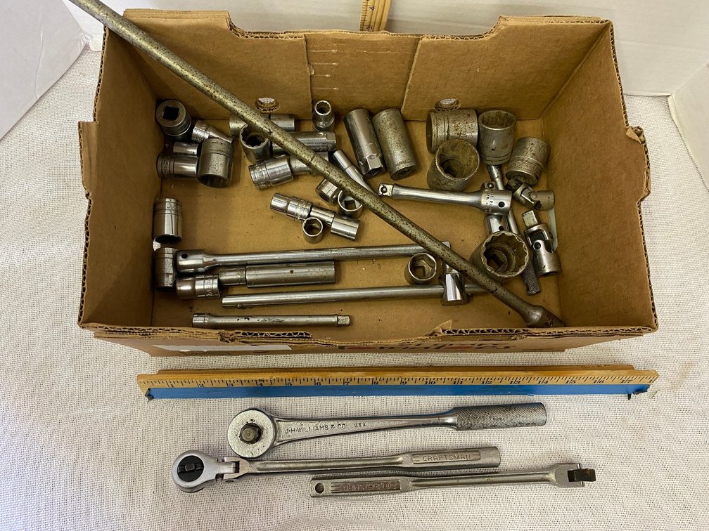 Sockets, Ratchets, Breaker Bar