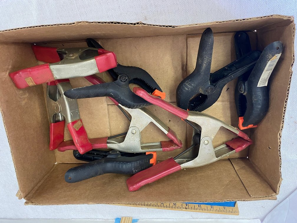 Squeeze Grip Clamps