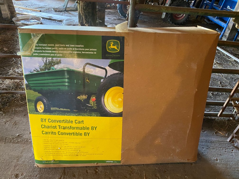 John Deere 8Wide Convertible Cart