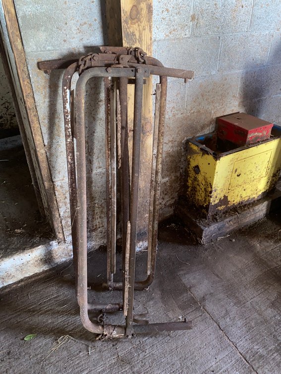 Squeeze Gates