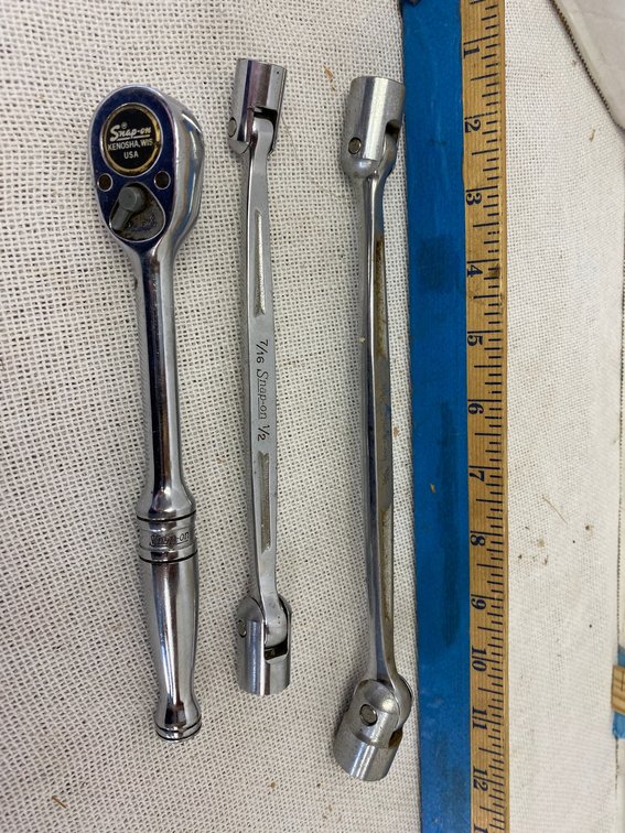 Snap on 3/8 Drive Rachet, 2-Snap on socket head Wrenches
