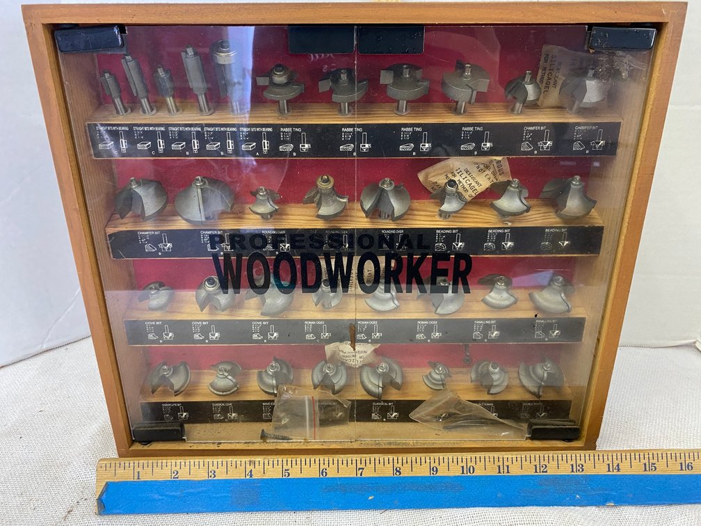 Professional Woodworkers Router Bit Set, Small Display Cabinet