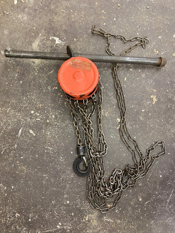 Chain Block Hoist Assembly