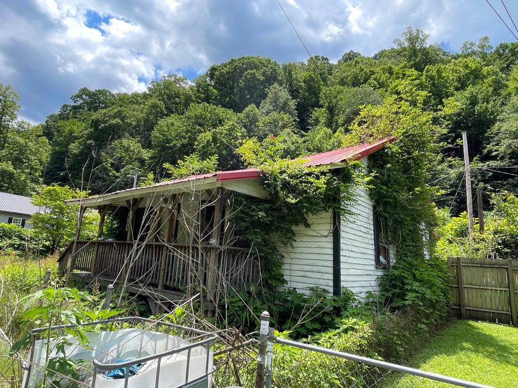 Image for SOLD - 3 Parcels with a Project Home in Kanawha County Selling to the Highest Bidder