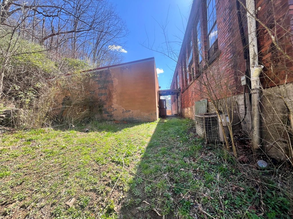Image for SOLD $27,775 - Redevelopment Opportunity – The Former Jolo Elementary School