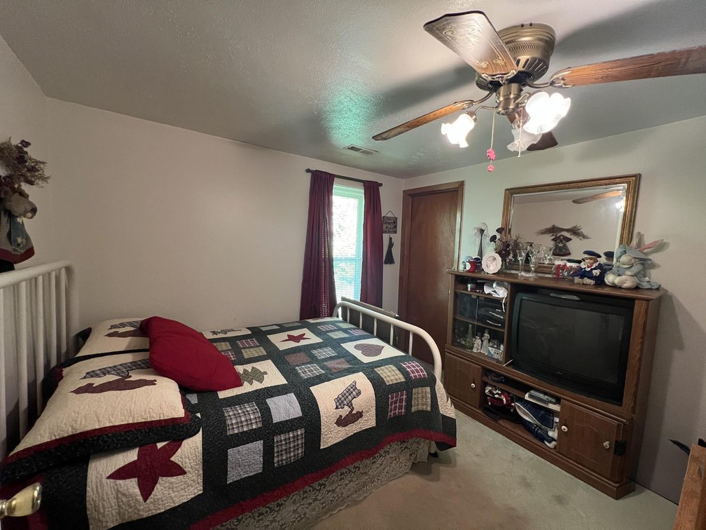 Image for SOLD $115,500 - Beautiful Cross Lanes Home on Nearly an Acre with Creek & Detached Garage