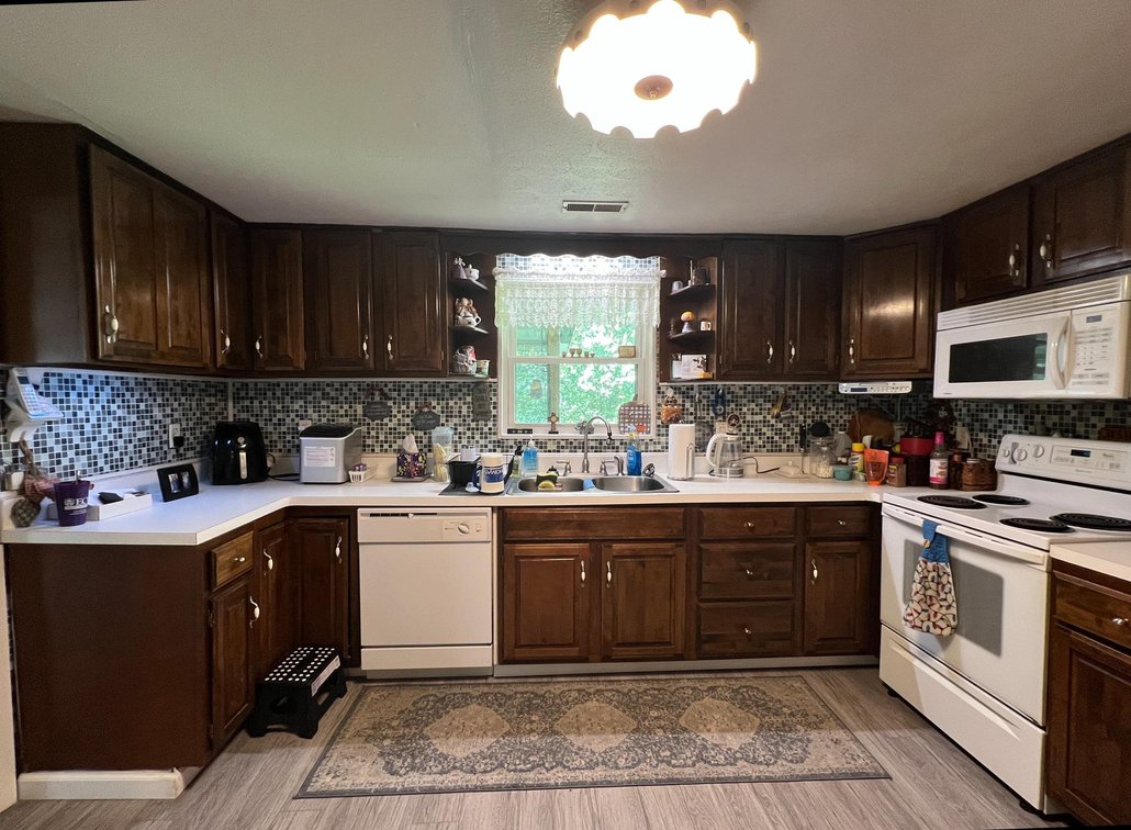 Image for SOLD $115,500 - Beautiful Cross Lanes Home on Nearly an Acre with Creek & Detached Garage