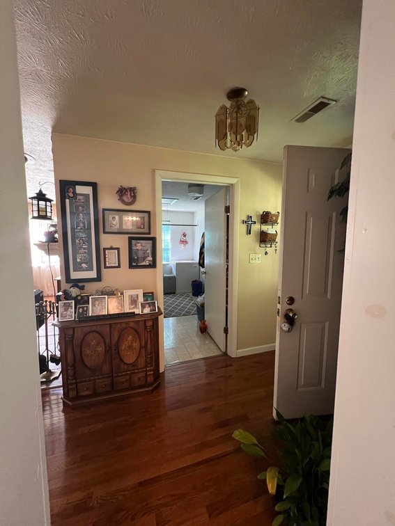 Image for SOLD $115,500 - Beautiful Cross Lanes Home on Nearly an Acre with Creek & Detached Garage