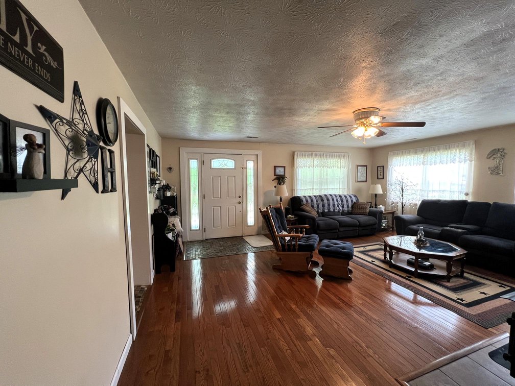Image for SOLD $115,500 - Beautiful Cross Lanes Home on Nearly an Acre with Creek & Detached Garage