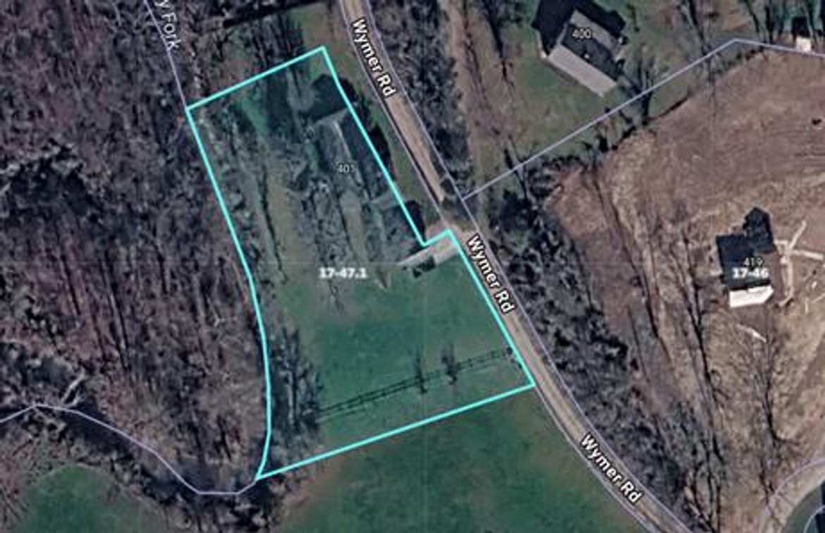 Image for SOLD $115,500 - Beautiful Cross Lanes Home on Nearly an Acre with Creek & Detached Garage