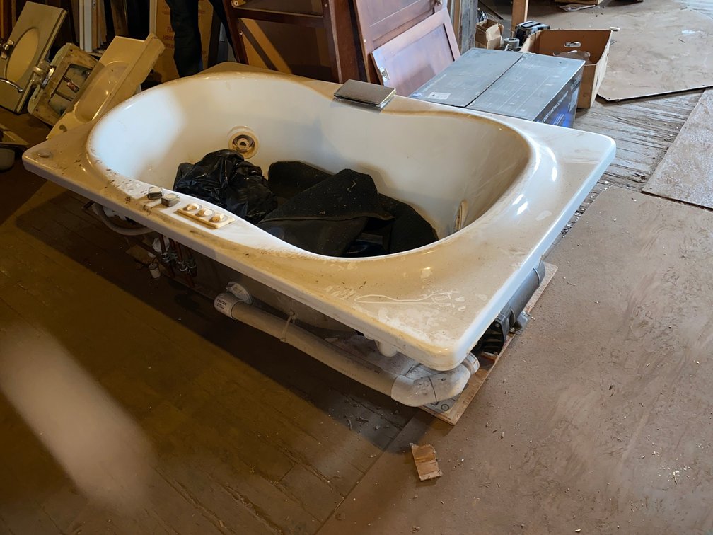 Jacuzzi Tub