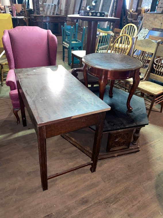 Assortment of Furniture