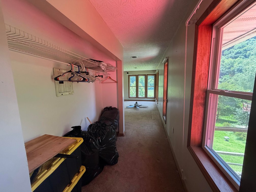 Image for SOLD $83,600 - Spacious 5 Bedroom Riverfront Home in Kanawha County