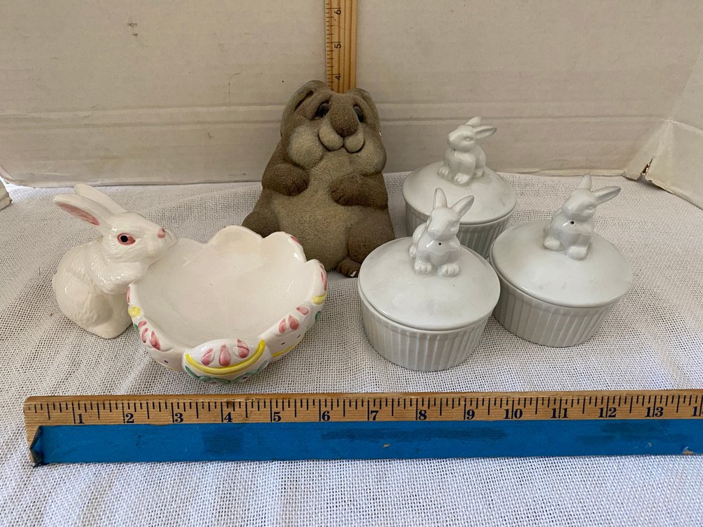 Collection of Bunny themed Home Decorative Items
