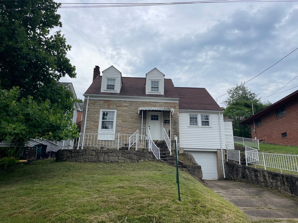 Image for 3 Bedroom with a Full Basement in Charleston