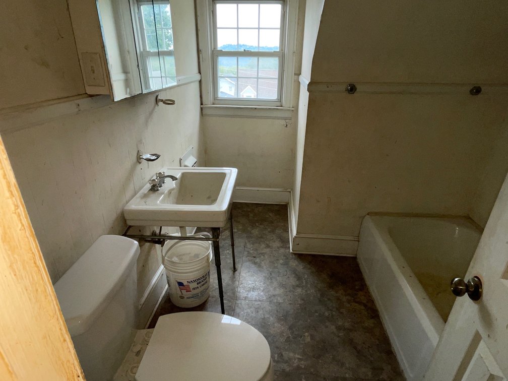 Image for 3 Bedroom with a Full Basement in Charleston