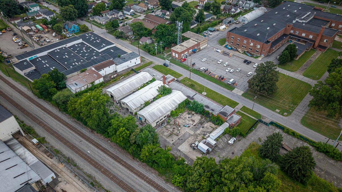 Image for SOLD $86,900 - Industrial Warehouse with Secure Fenced Yard on 2.8 Acres in Huntington Selling to the Highest Bidder