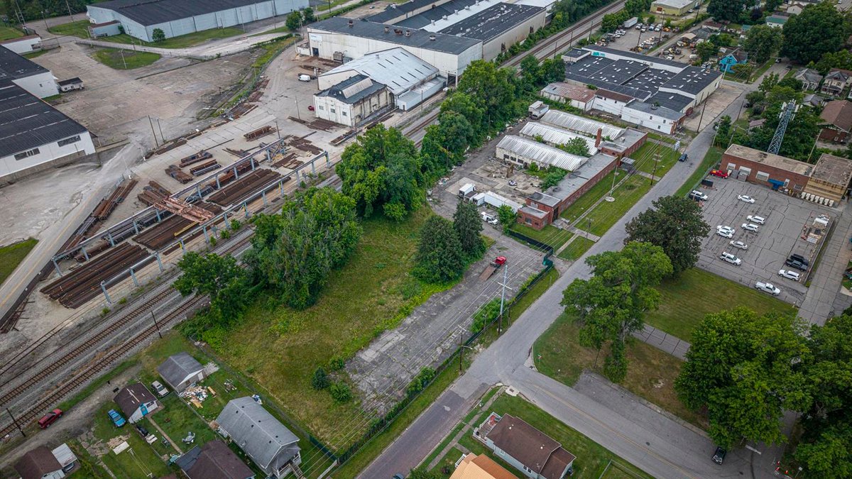 Image for SOLD $86,900 - Industrial Warehouse with Secure Fenced Yard on 2.8 Acres in Huntington Selling to the Highest Bidder