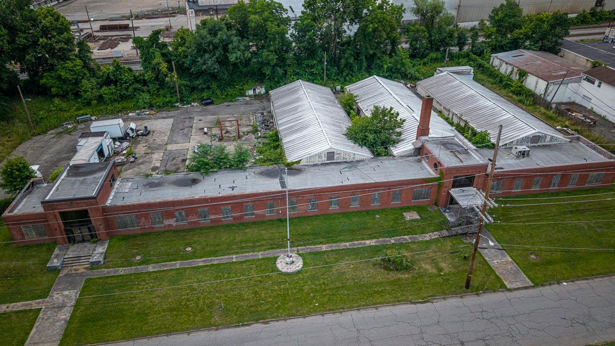 Image for SOLD $86,900 - Industrial Warehouse with Secure Fenced Yard on 2.8 Acres in Huntington Selling to the Highest Bidder
