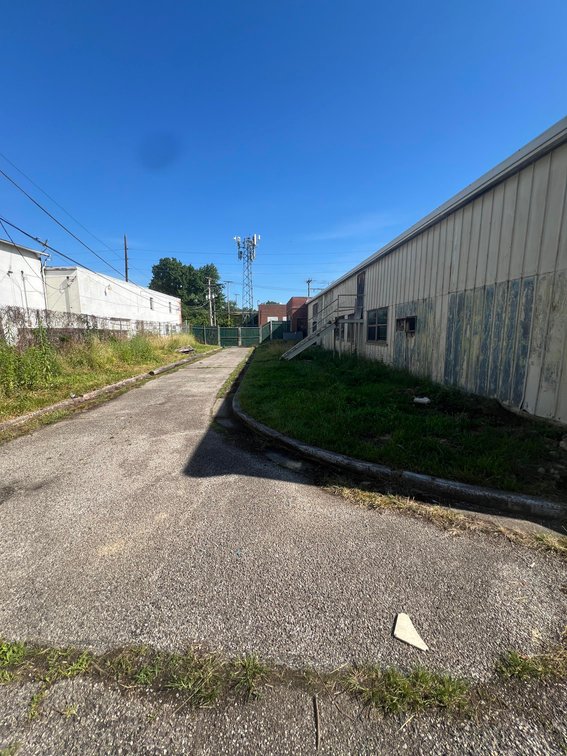 Image for SOLD $86,900 - Industrial Warehouse with Secure Fenced Yard on 2.8 Acres in Huntington Selling to the Highest Bidder