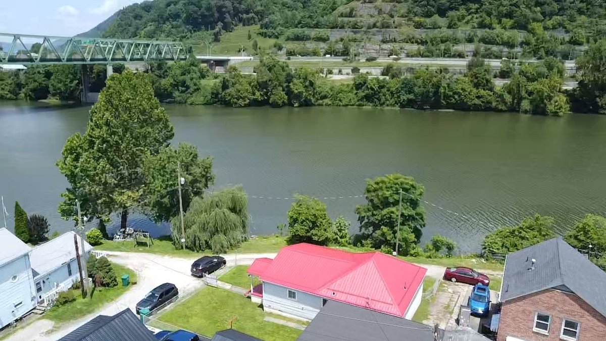 Image for SOLD $44,000 - 2 Bedroom on the Kanawha River