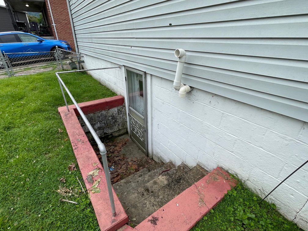 Image for SOLD $44,000 - 2 Bedroom on the Kanawha River