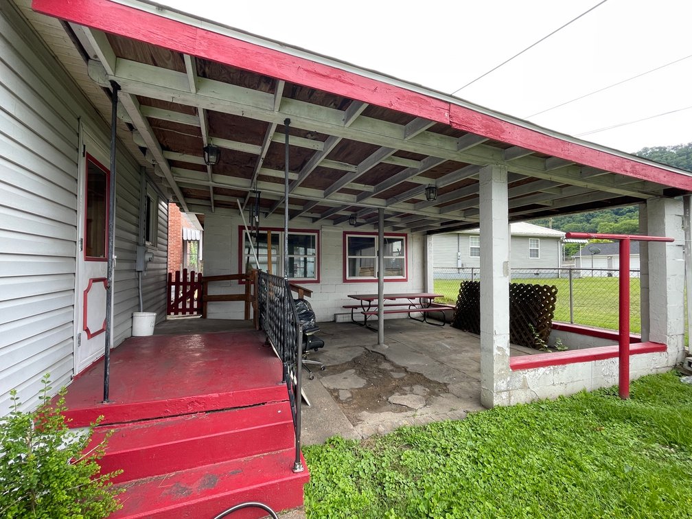 Image for SOLD $44,000 - 2 Bedroom on the Kanawha River