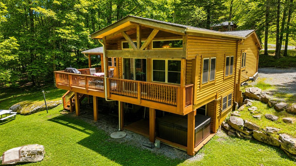 Image for SOLD $610,500 - Deep Creek Lake Retreat with Type A Dock Access