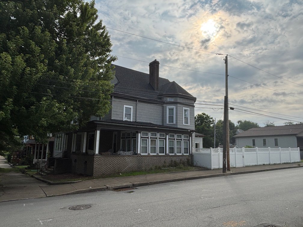 Image for SOLD $80,300 - Historic 6 Bedroom Victorian in Uniontown