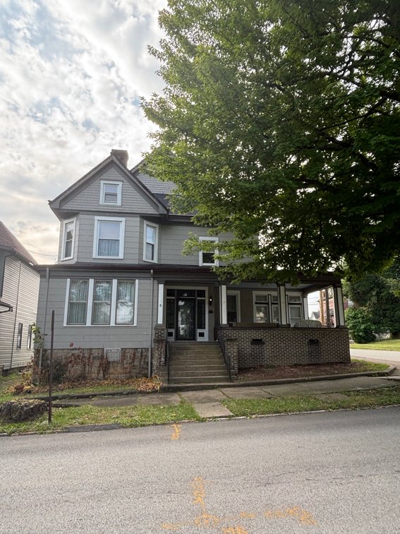 Image for SOLD $80,300 - Historic 6 Bedroom Victorian in Uniontown